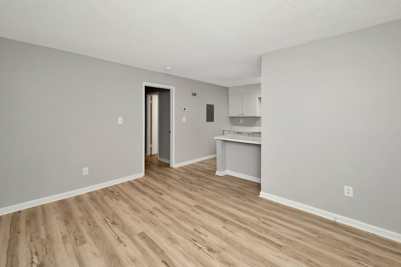 Birmingham Apartment: 1708 14th Avenue South