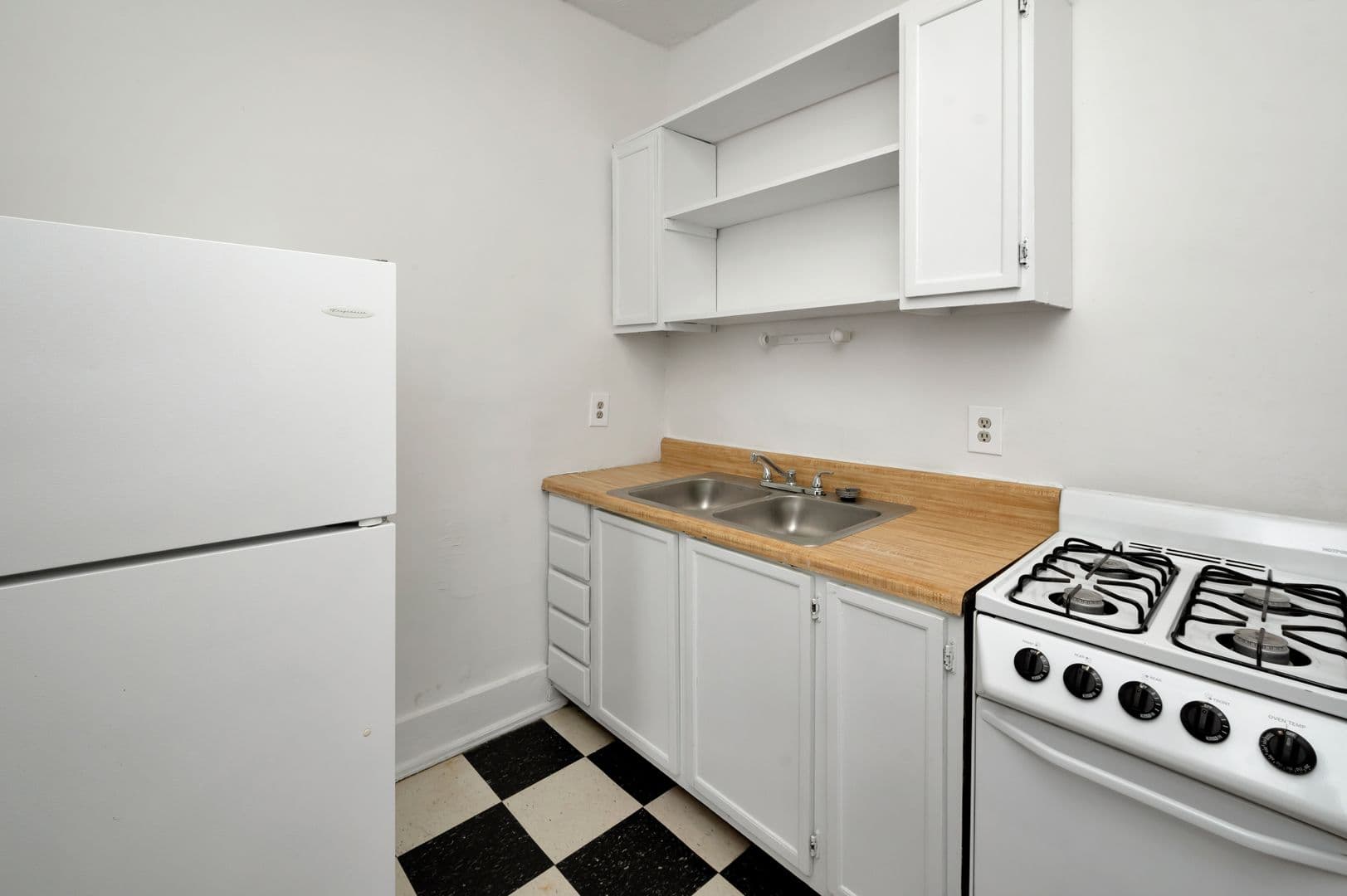 Birmingham Apartment: 1226-1228 29th Street South