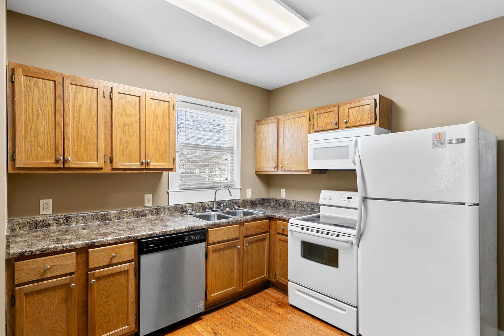 Birmingham Apartment: 1436 18th Street South