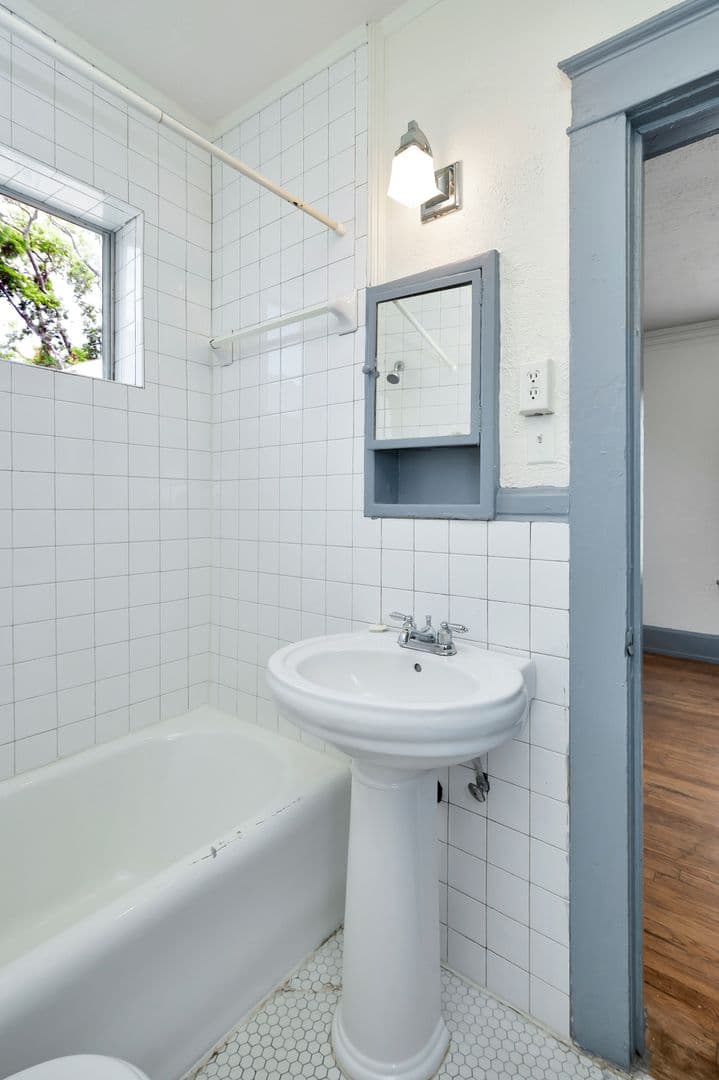 Birmingham Apartment: 1141 14th Street South