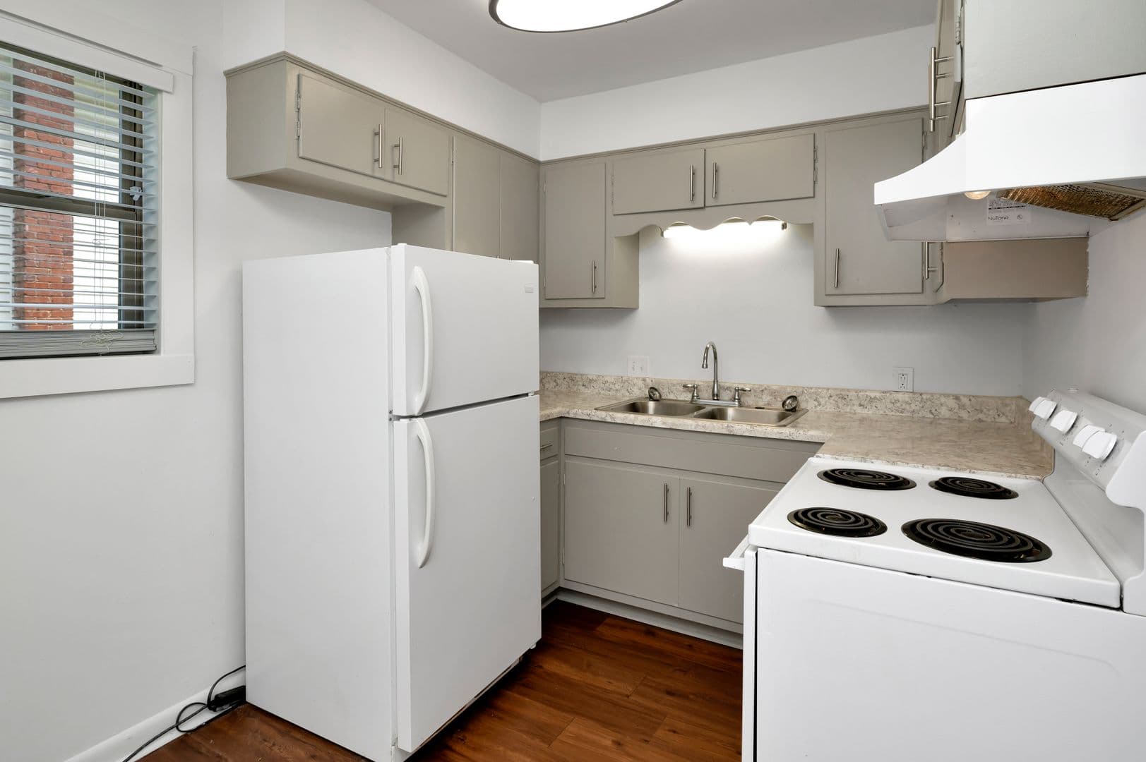 Birmingham Apartment: 1632 13 Street South