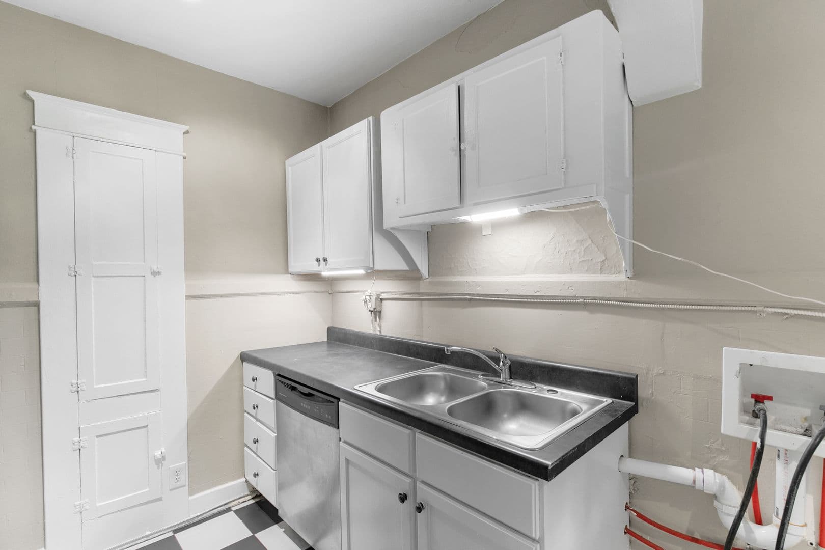 Birmingham Apartment: 633 Idlewild Circle