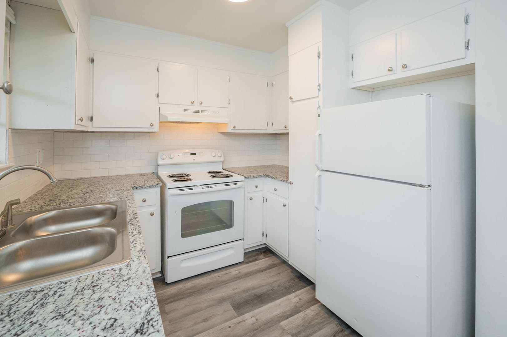 Birmingham Apartment: 3477 Cliff Terrace S