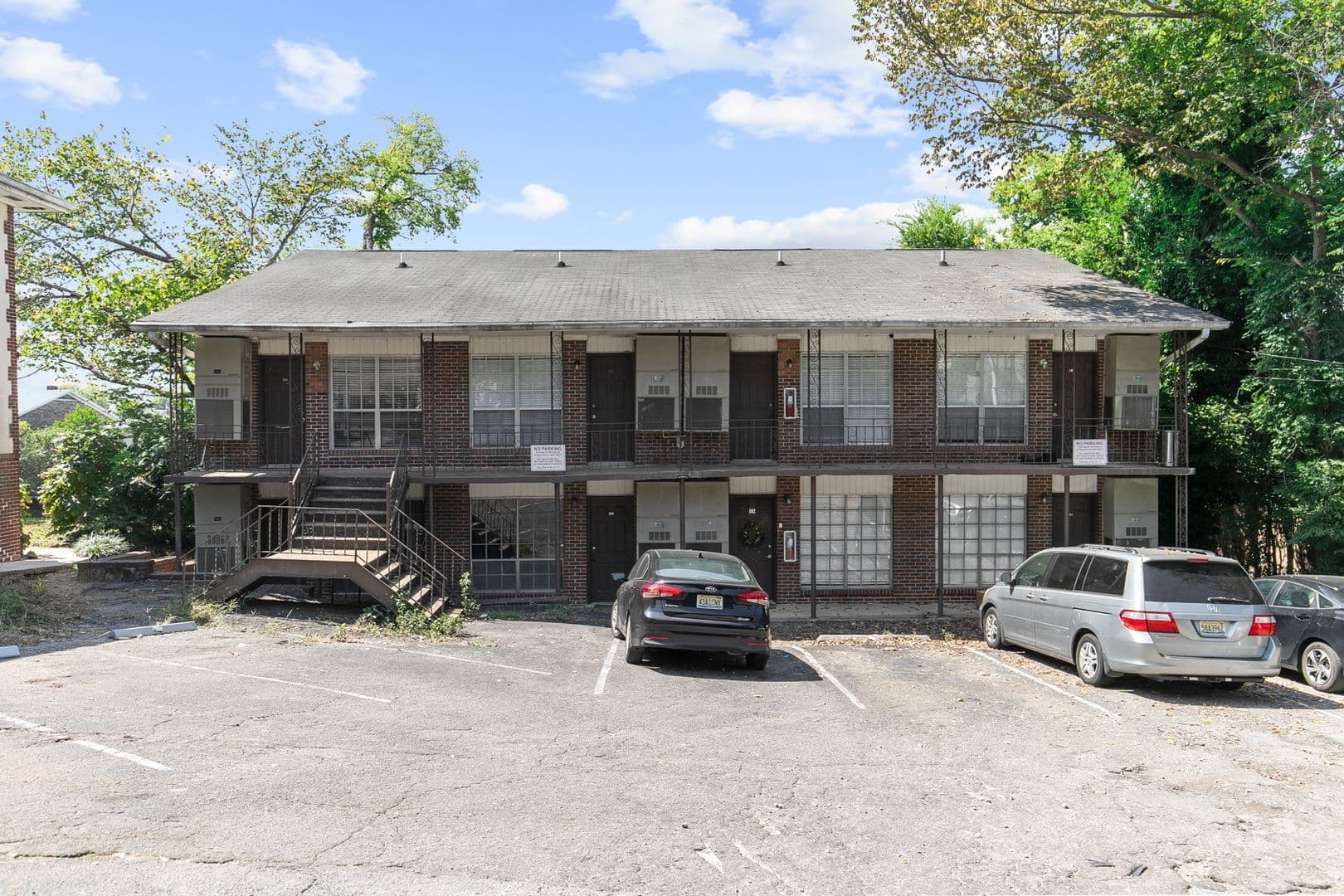 Birmingham Apartment: 1325 34th Street South