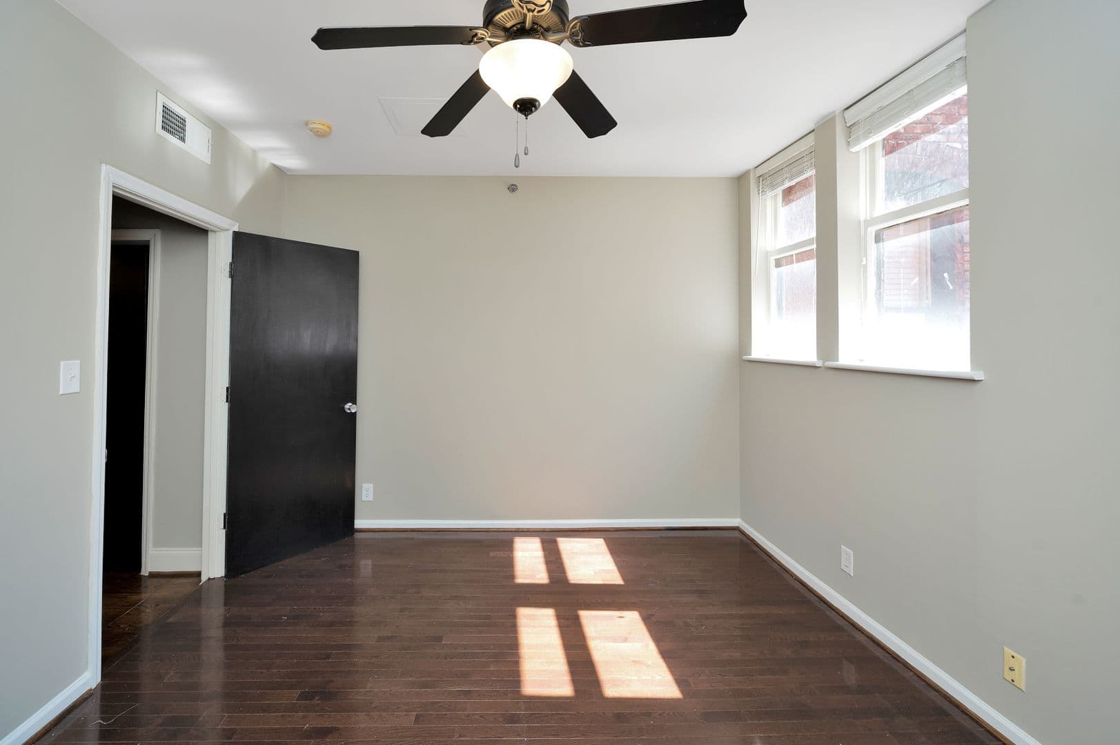 Birmingham Apartment: 1124 20th Street South