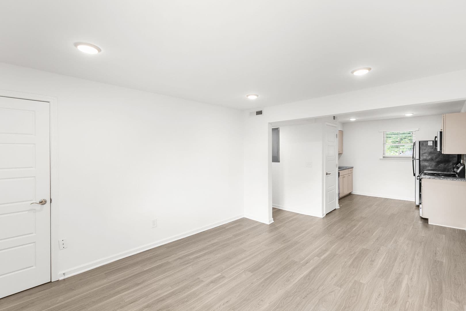Birmingham Apartment: 4237-4241 5th Ave S