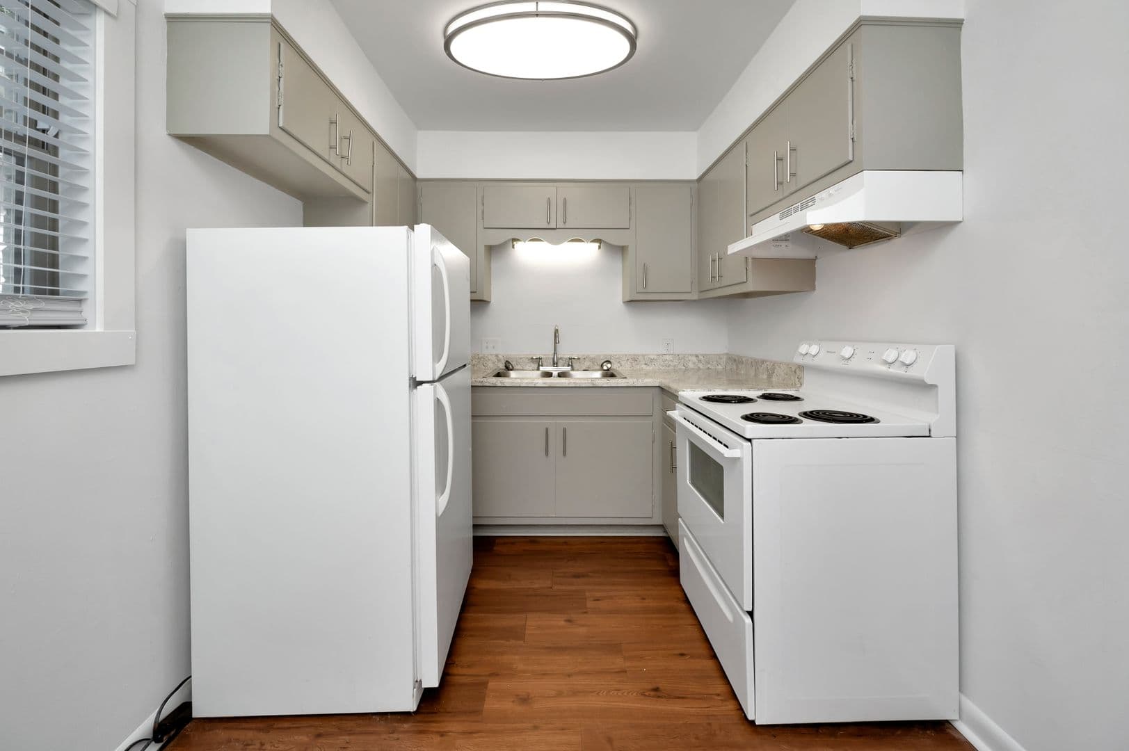 Birmingham Apartment: 1632 13 Street South