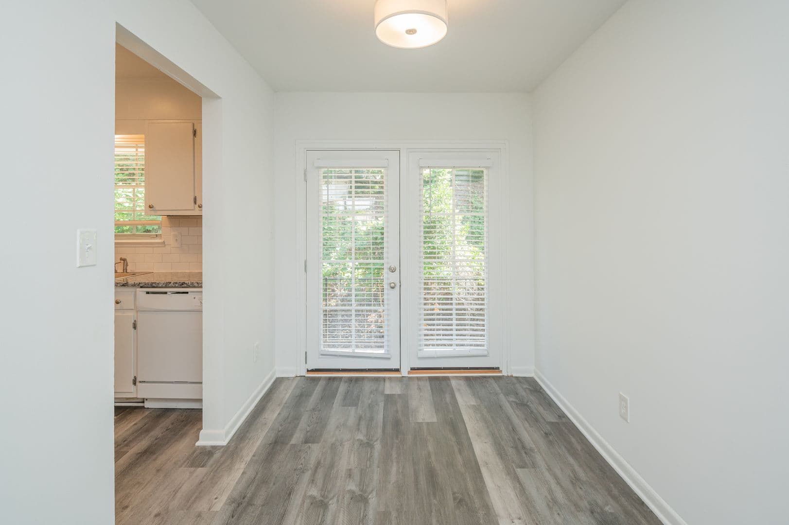 Birmingham Apartment: 3477 Cliff Terrace S