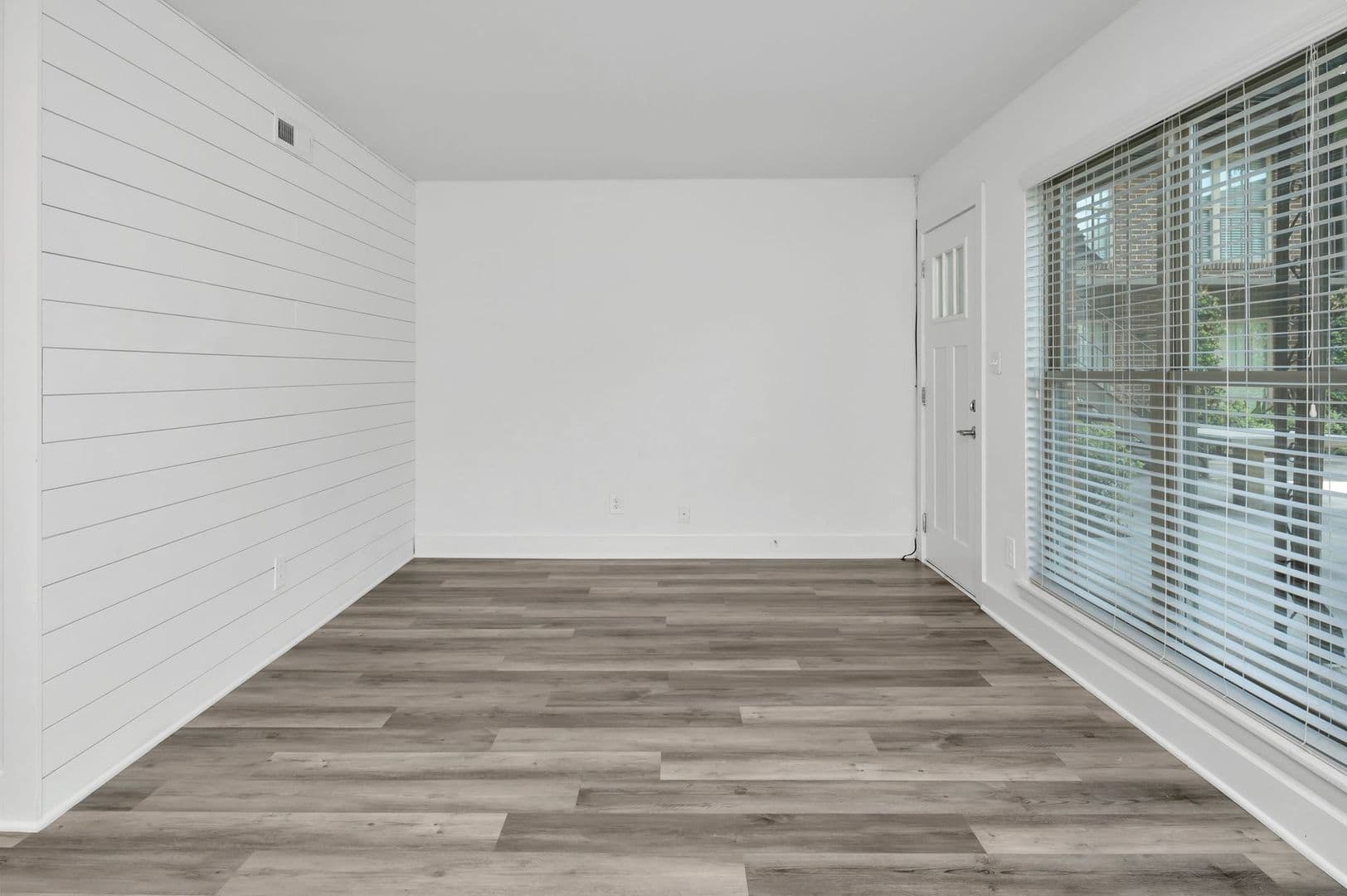 Birmingham Apartment: 1501 15th Ave S
