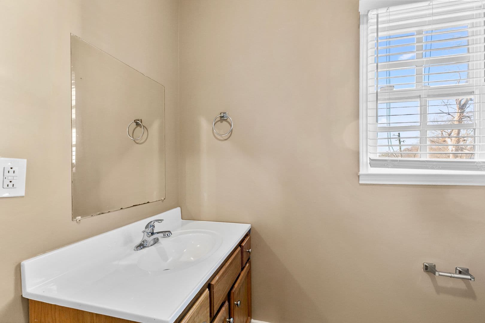 Birmingham Apartment: 1436 18th Street South