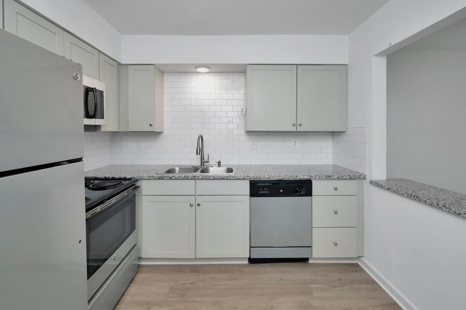 Birmingham Apartment: 1413 11th Pl S