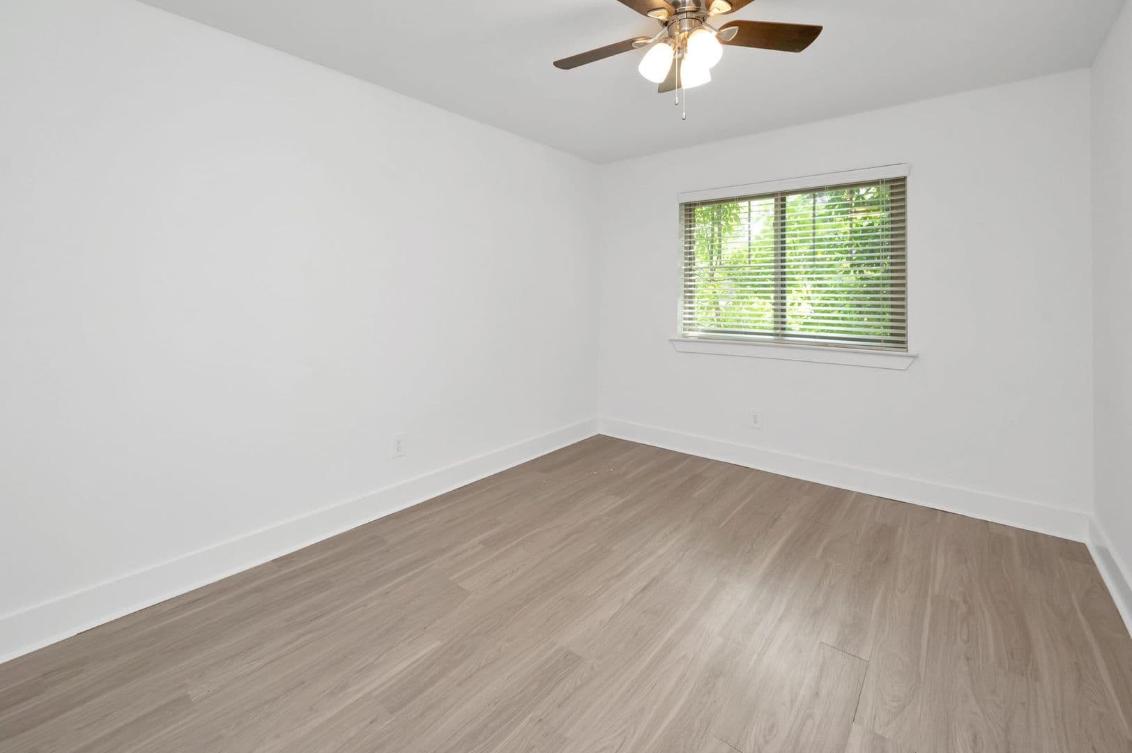 Birmingham Apartment: 1501 15th Ave S