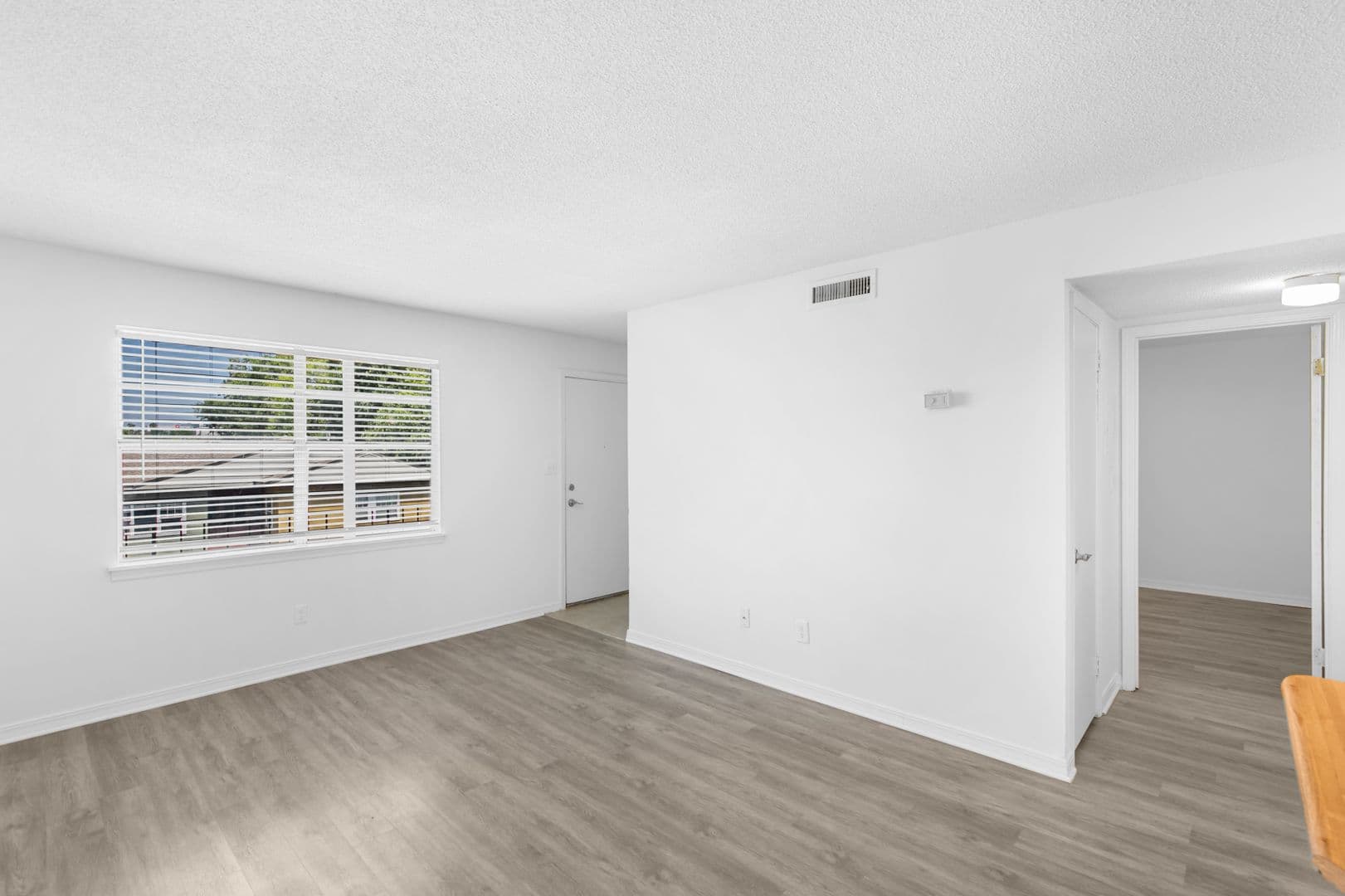 Birmingham Apartment: 1147-1149 14th Ave S