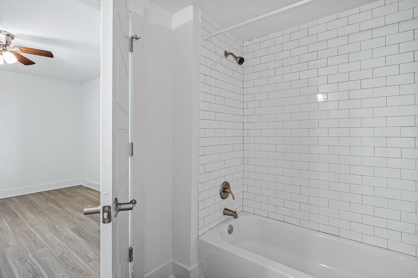 Birmingham Apartment: 4226 5th Ave S