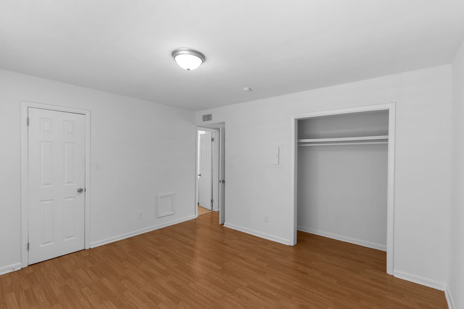 Birmingham Apartment: 1613 13th Ave S