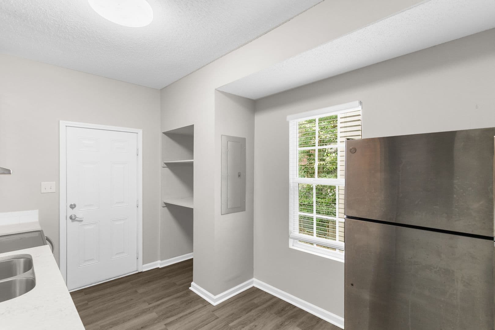 Birmingham Apartment: 1600 14th Avenue South