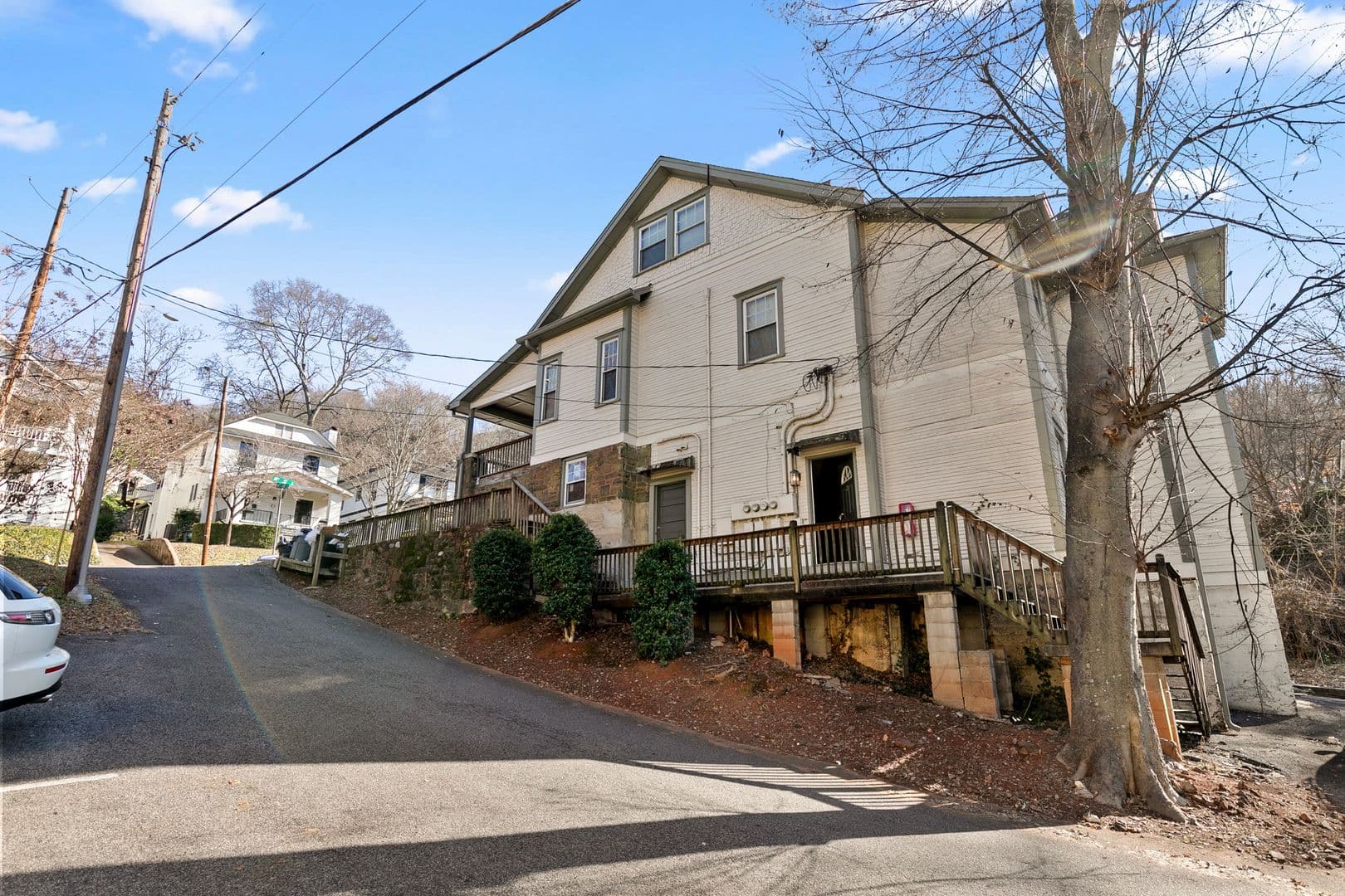 Birmingham Apartment: 1436 18th Street South