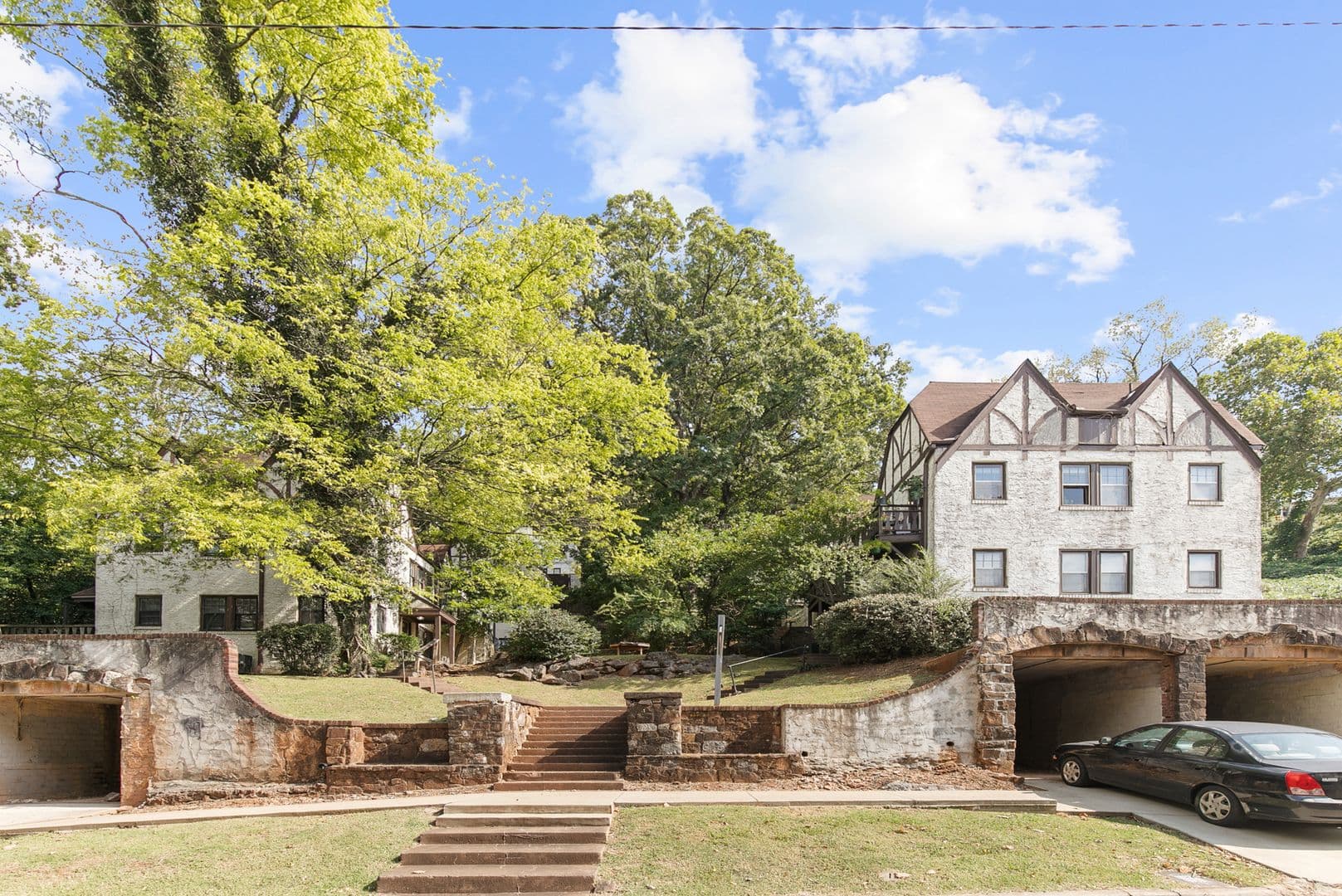 Birmingham Apartment: 1855 16th Ave S