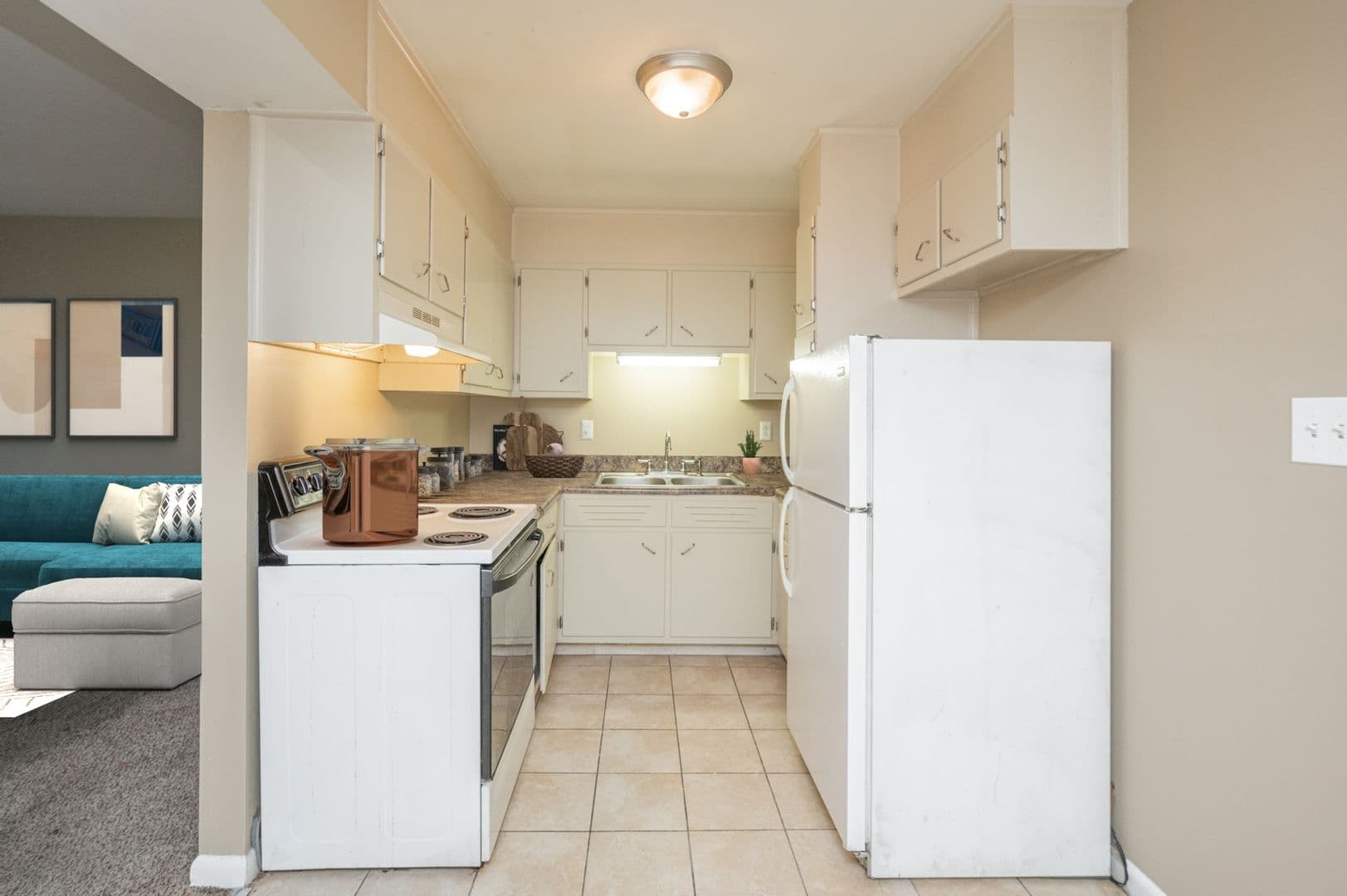 Birmingham Apartment: 1300 Altamont Way South