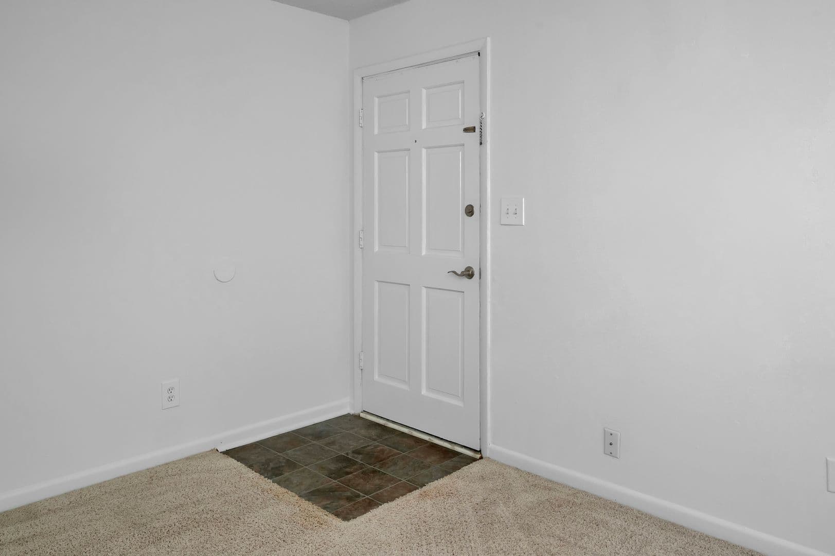 Birmingham Apartment: 1640-1644 12th Street S