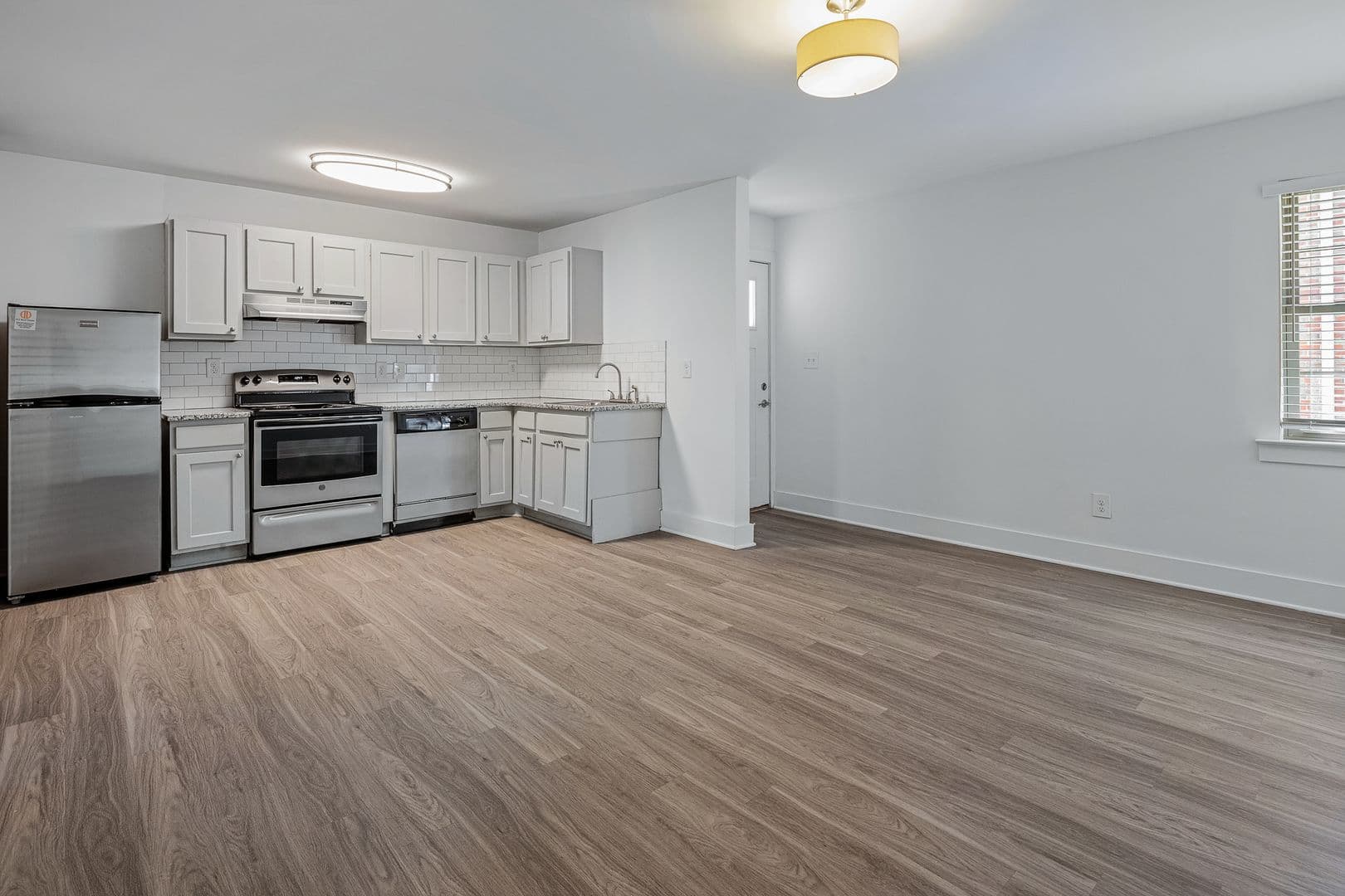 Birmingham Apartment: 4226 5th Ave S