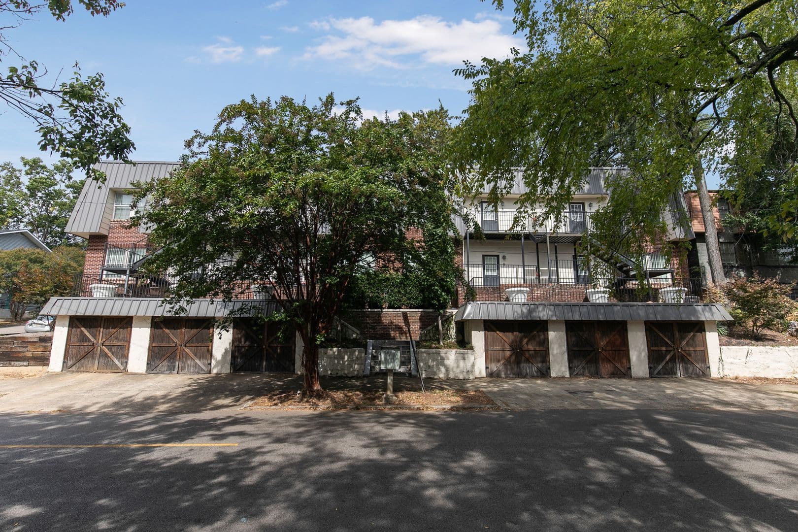 Birmingham Apartment: 1600 14th Avenue South