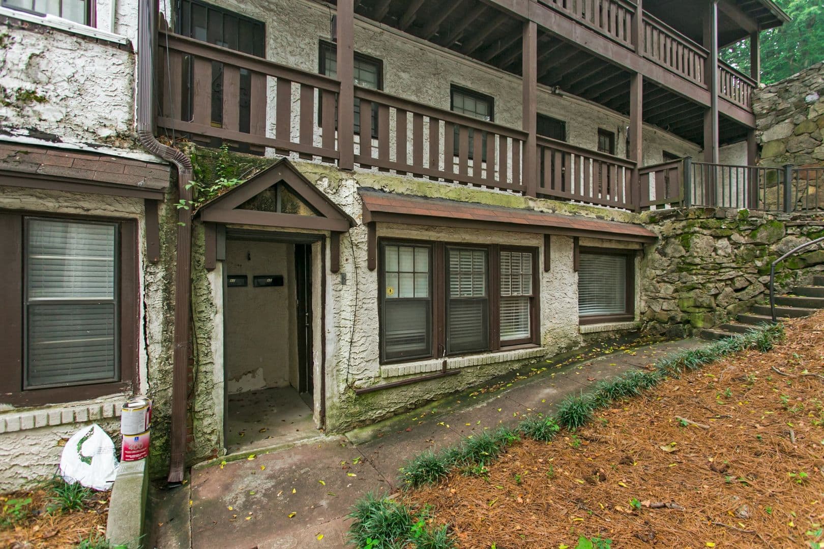 Birmingham Apartment: 1855 16th Ave S