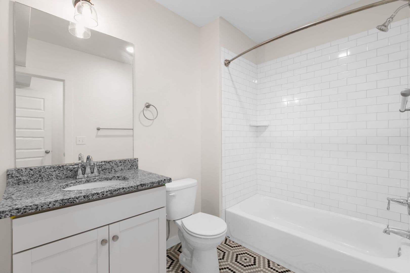 Birmingham Apartment: 901 38th St S