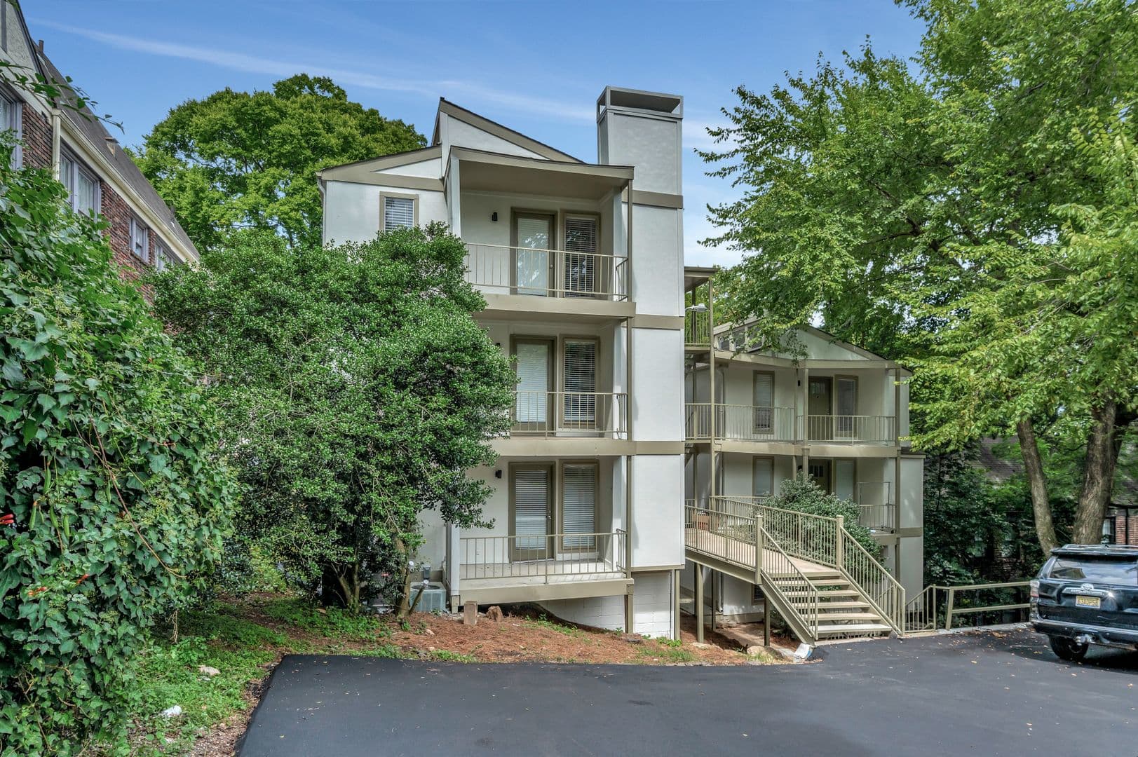 Birmingham Apartment: 1508 33rd Street S