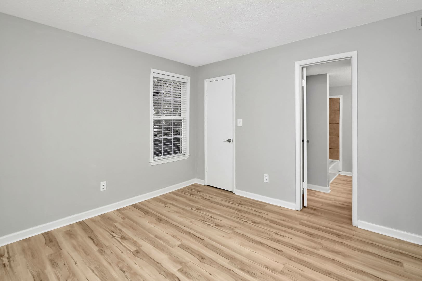 Birmingham Apartment: 1708 14th Avenue South