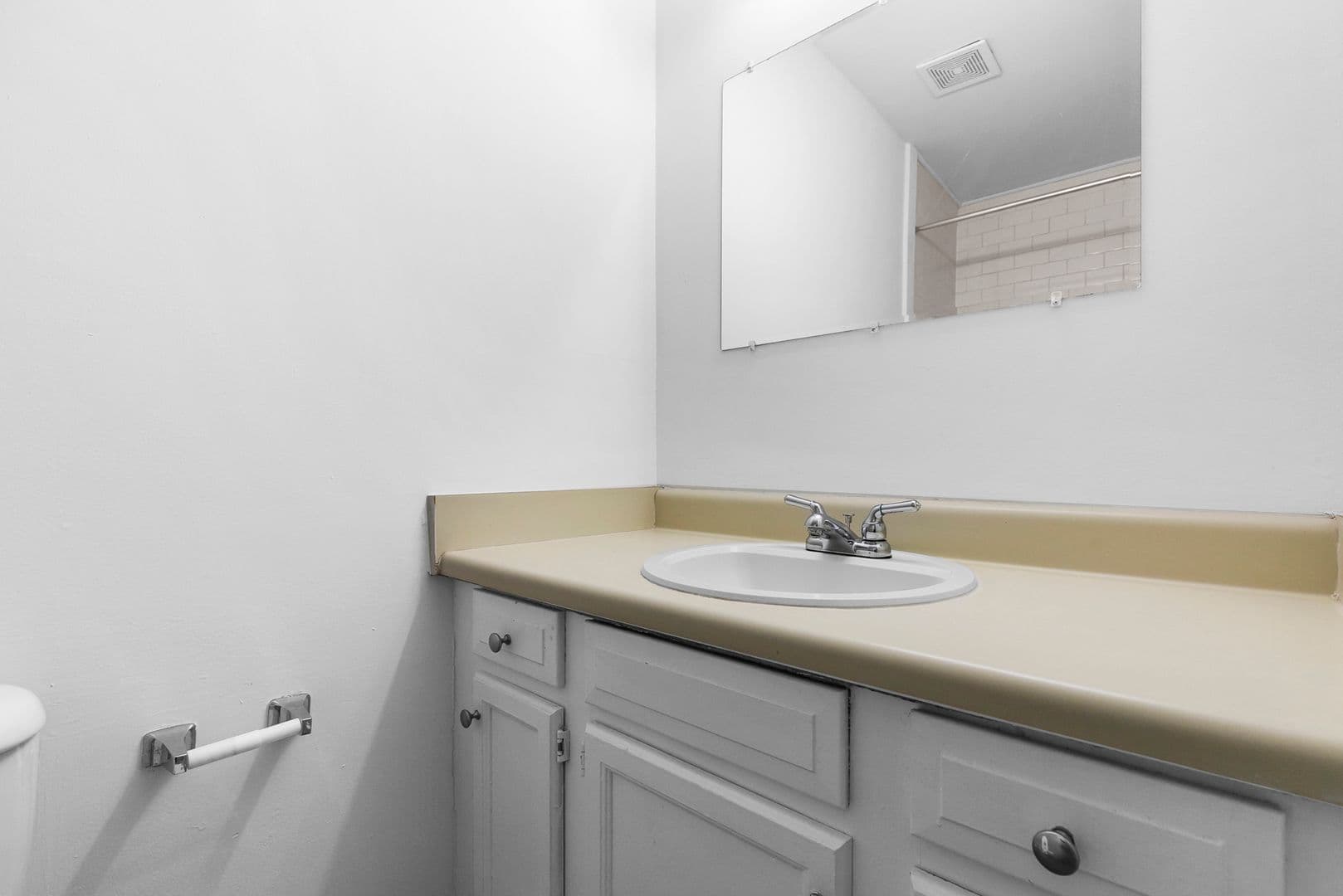 Birmingham Apartment: 1119 11th Place S
