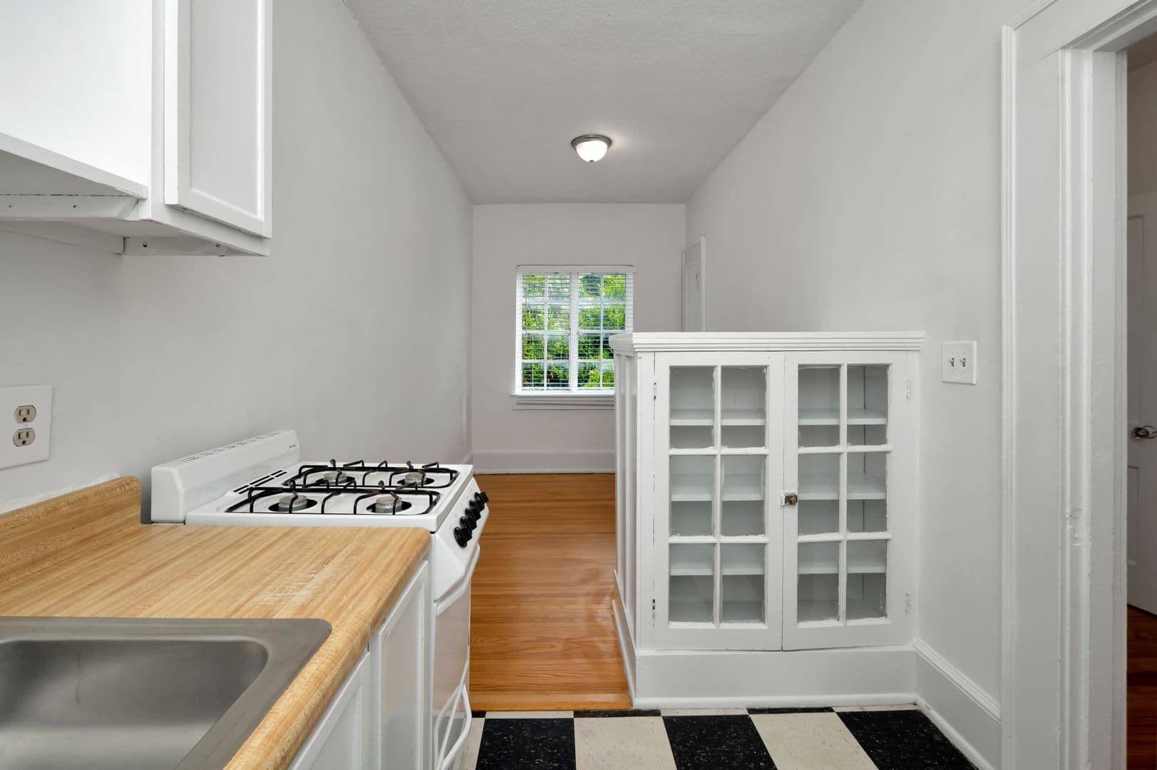 Birmingham Apartment: 1226-1228 29th Street South