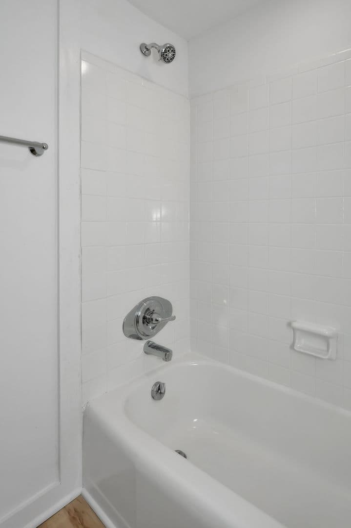 Birmingham Apartment: 1201 33rd St South