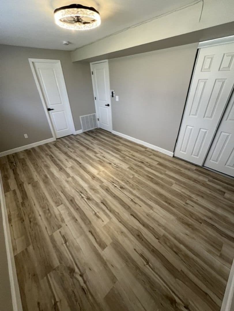 Fairview Heights Apartment: 417 Joseph Drive