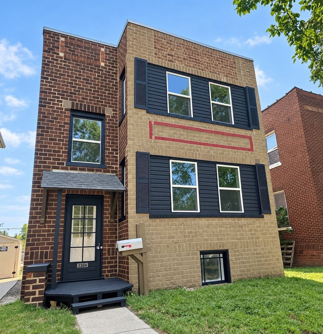 Granite City Apartment: 2304 Grand Ave