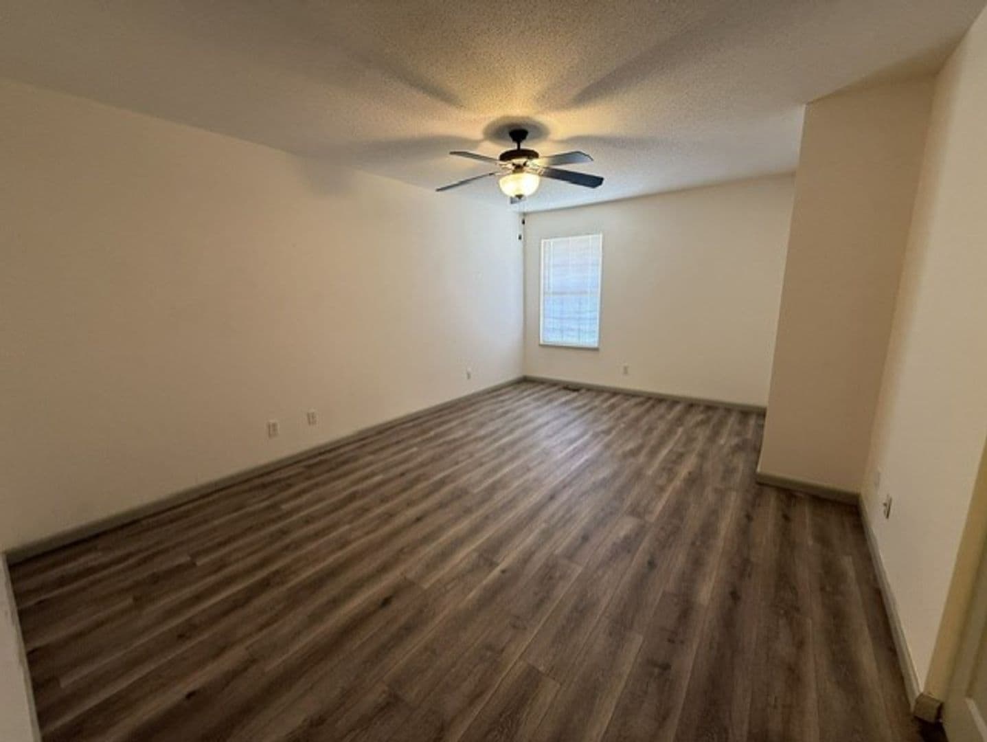 Highland House: 125 Chase Way