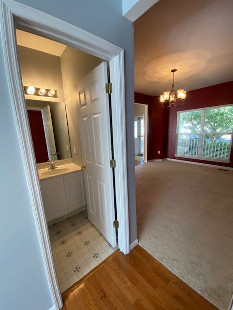 Belleville House: 2209 Tigers Way