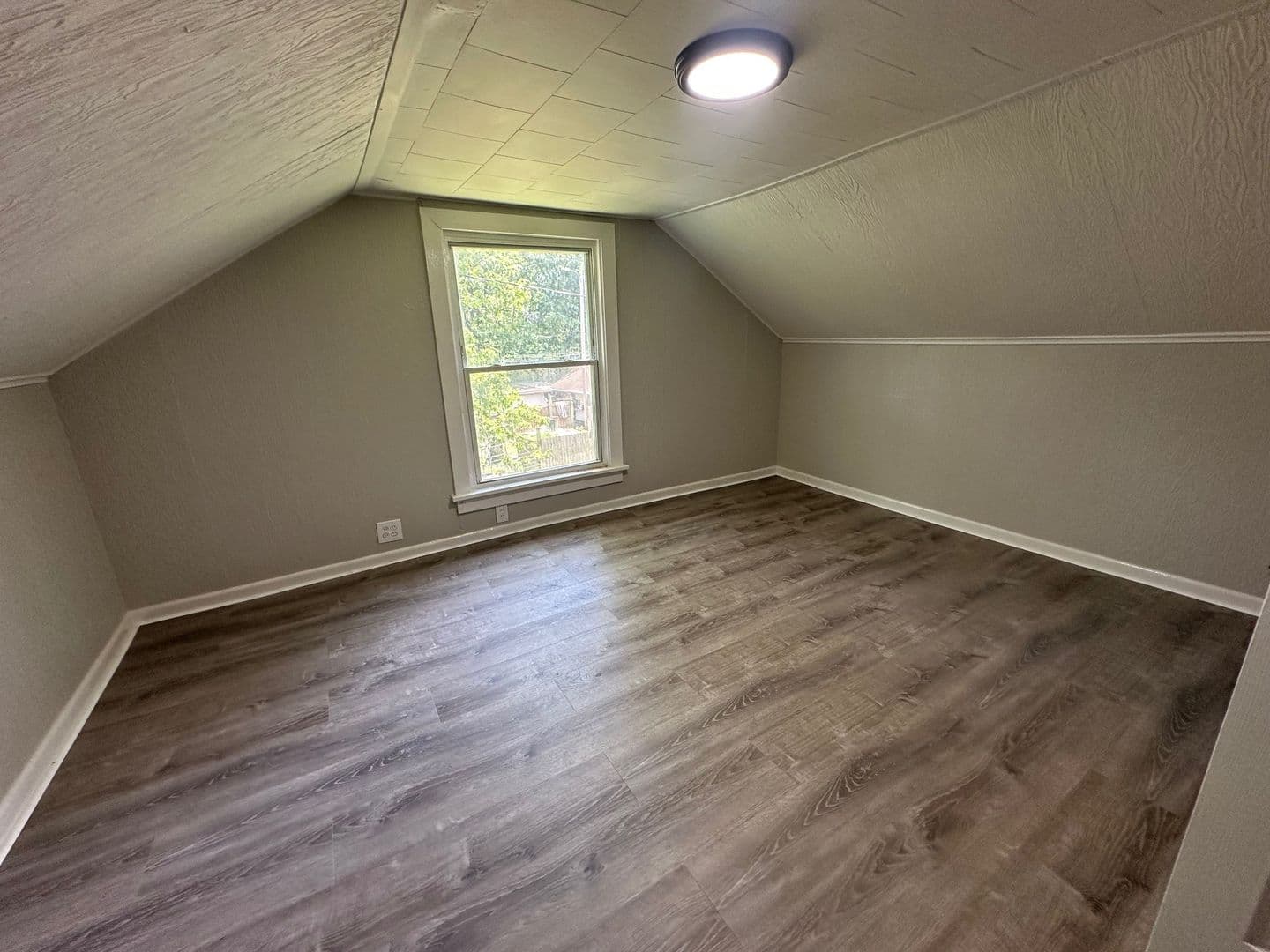 Belleville House: 7253 Town Hall Rd