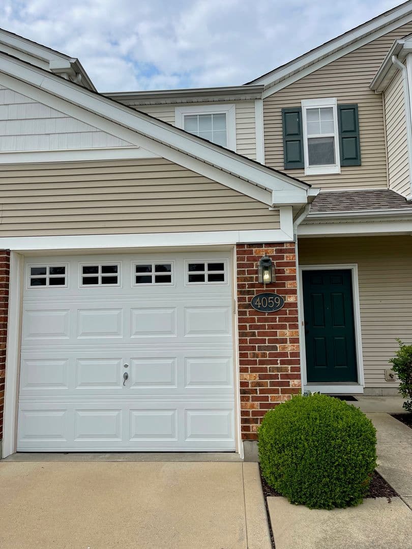 Swansea Townhome: 4059 Gentry Lane
