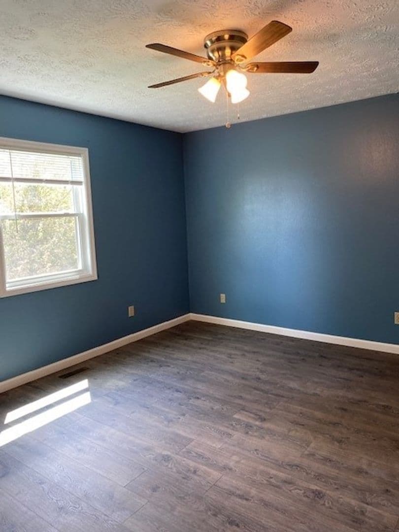 Troy House: 452 Meadow Drive Apt. B