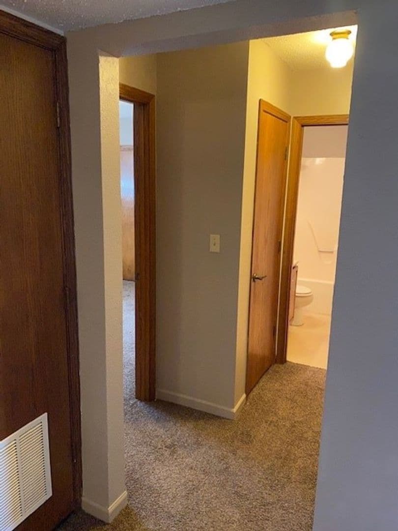 Granite City Apartment: 2 Georgetown
