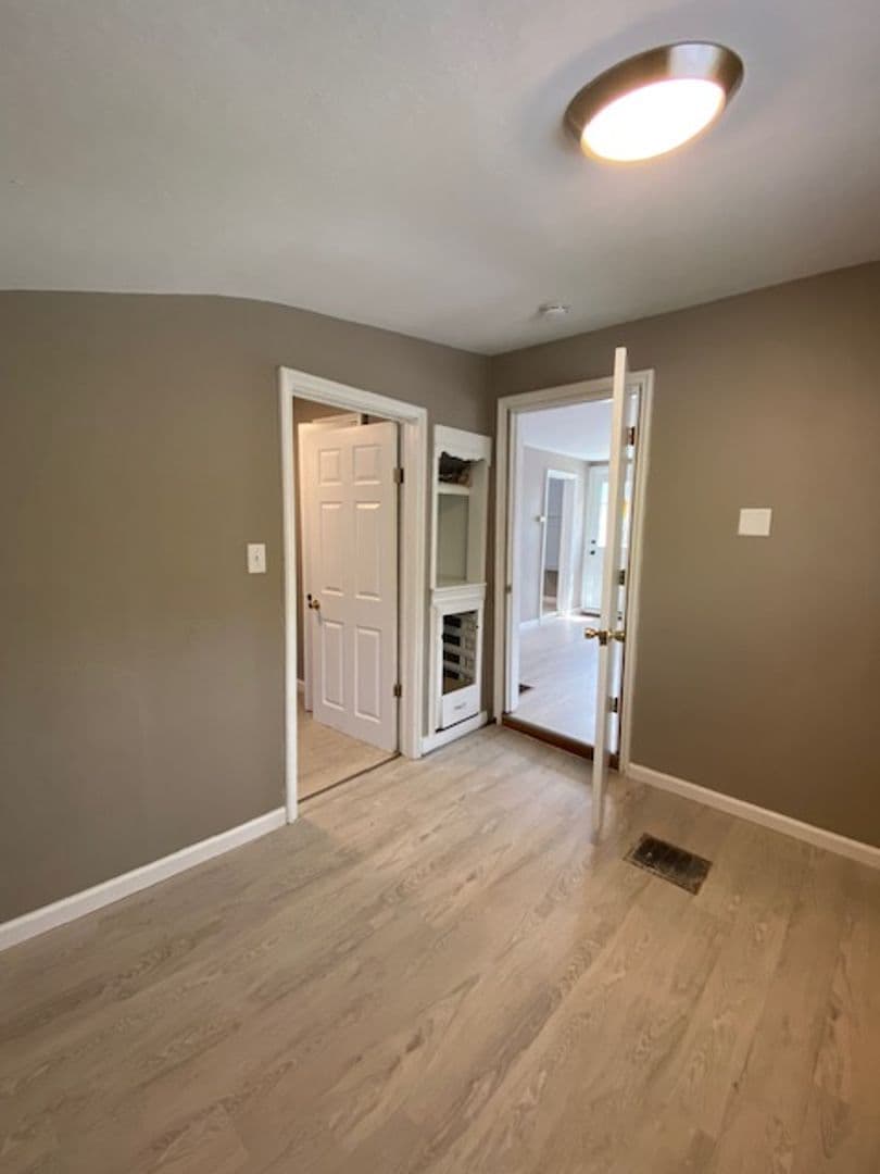 Alton House: 2506 Tibbit St.