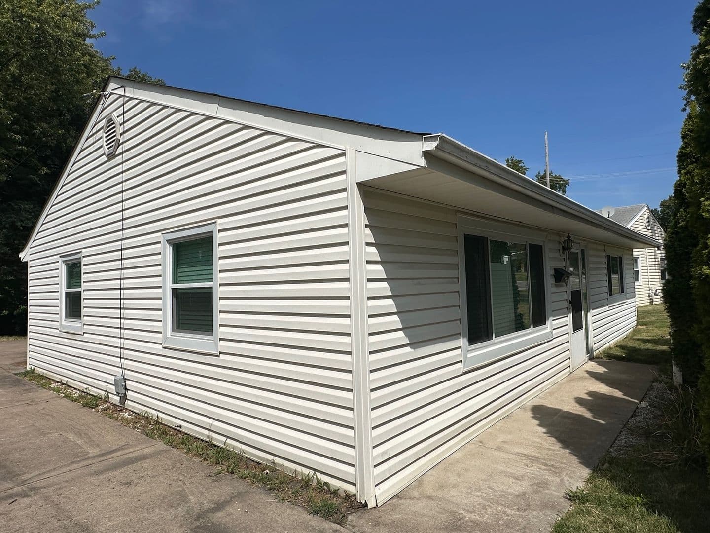 Florissant House: 19 Saint George Ct