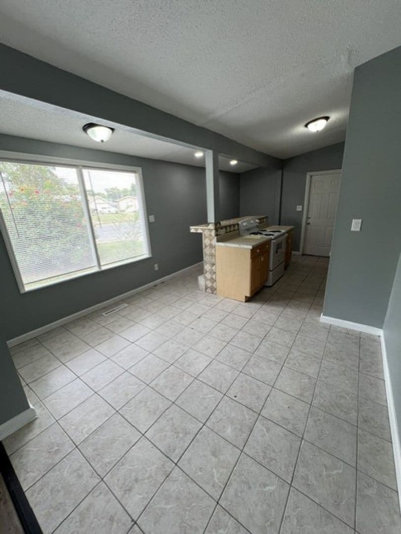 Granite City House: 2204 Wilson Ave.