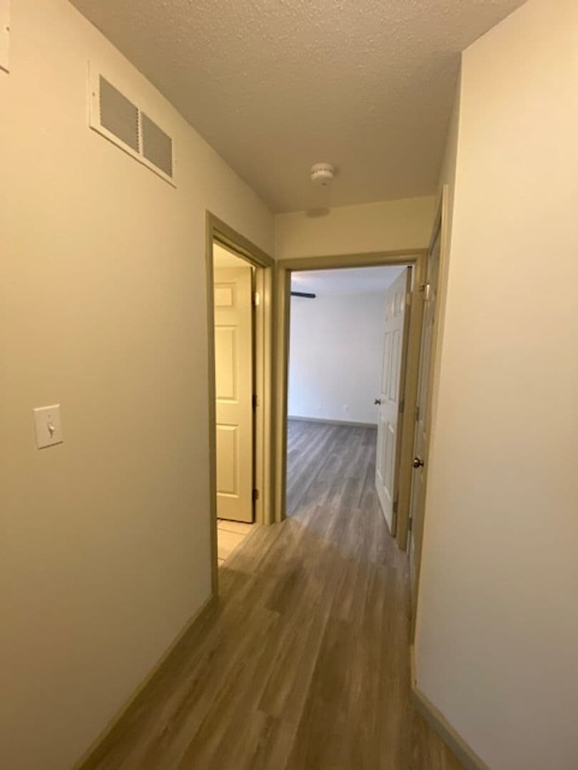 Highland House: 5 Crimson Court