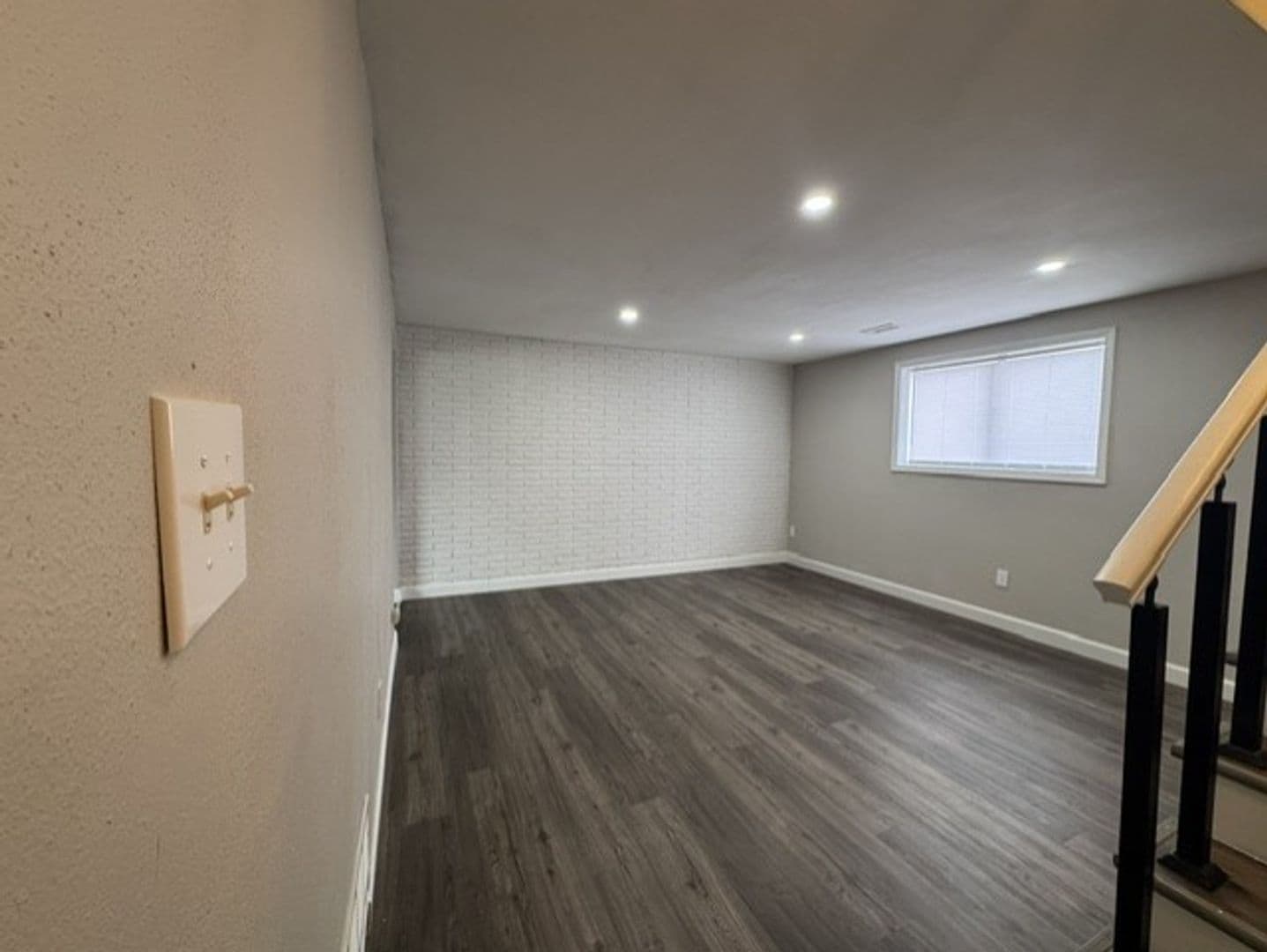 Fairview Heights Apartment: 421 Joseph Drive