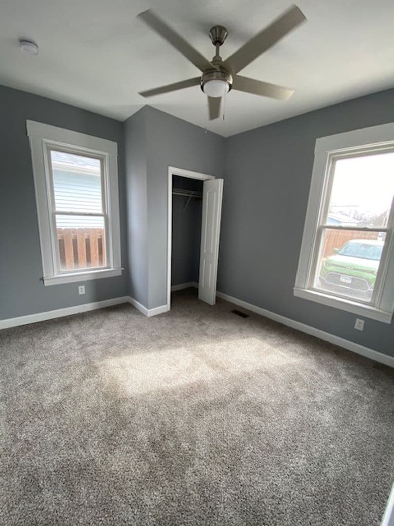 Collinsville House: 408 W. Clay Street
