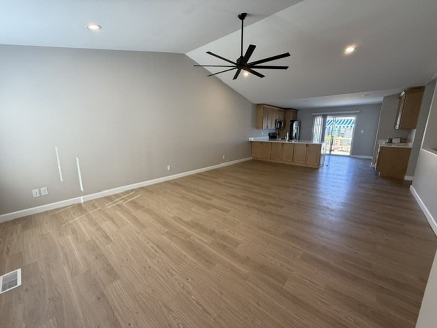 Highland Apartment: 120 Crimson Court
