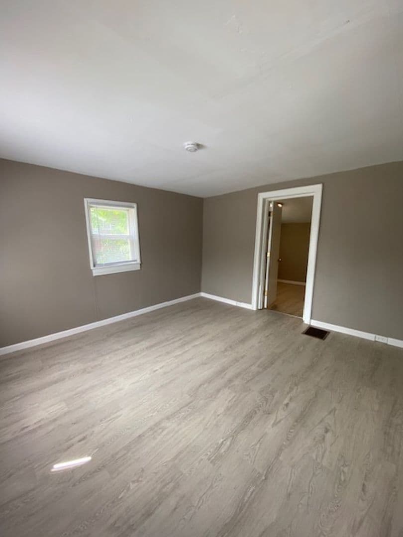 Alton House: 2506 Tibbit St.