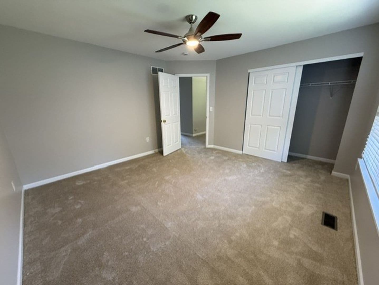 Belleville House: 2209 Tigers Way